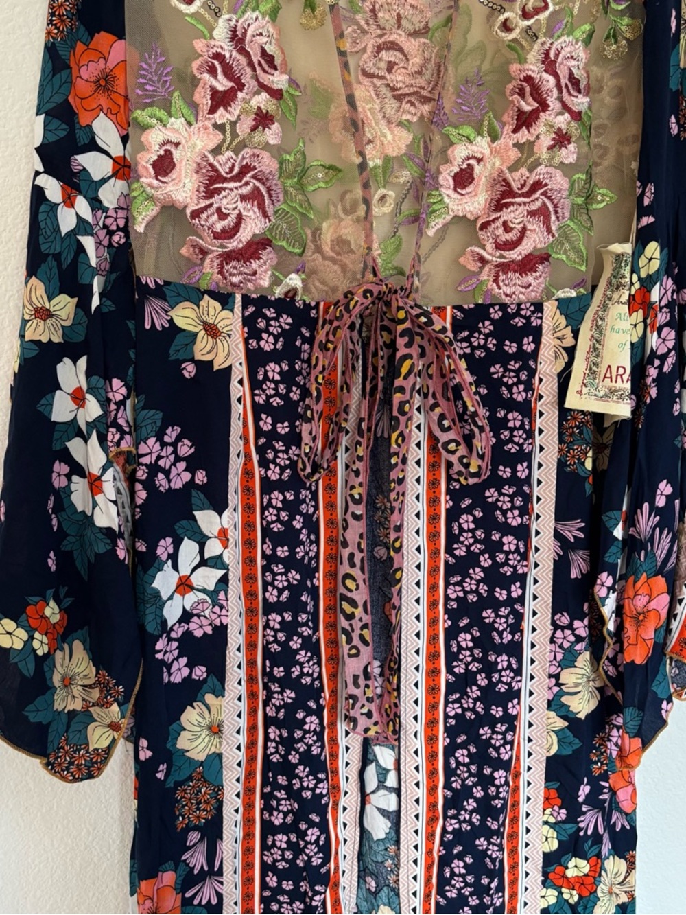 Aratta Amelia Kimono Top Night Floral NWT - Picture 5 of 10